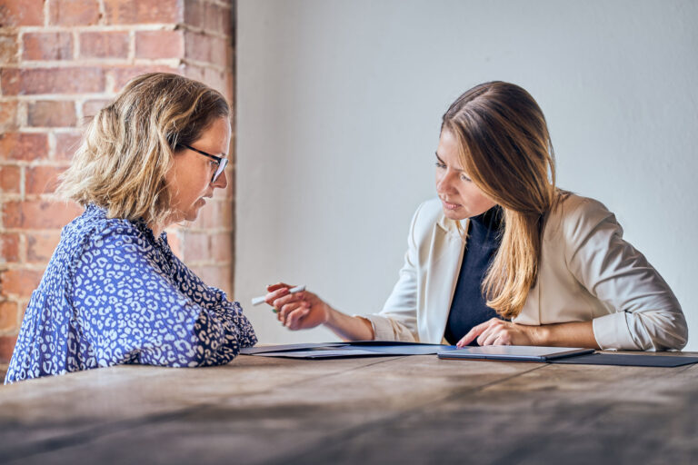 Nicole Tepper Bewerberin bunt